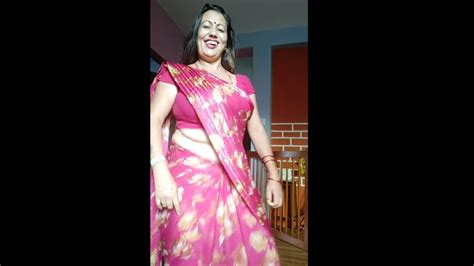 Hot Belly Dance Deep Navel By Nepali Wife In Sari Youtube