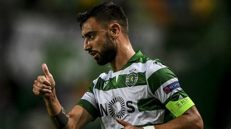 Born 8 september 1994) is a portuguese professional footballer who plays as a midfielder for premier league club manchester. Where will Bruno Fernandes fit in at Manchester United ...