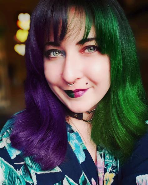 Purple And Green Hair Lilac Hair Color Hair Color Crazy Violet Hair Crazy Hair Hair Colors