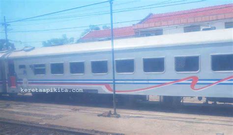 Check spelling or type a new query. Harga Tiket dan Jadwal Kereta Api Dharmawangsa Ekspres ...