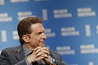 Peter Guber sees VR opportunities for shopping, education, sports | Fortune