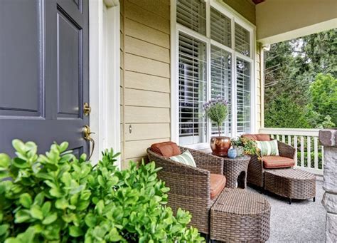5 Tips To Make Your Front Porch Pop Articles