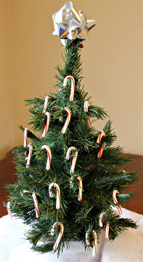 Candy Cane Christmas Tree Is Easy Table Decoration Earning And Saving