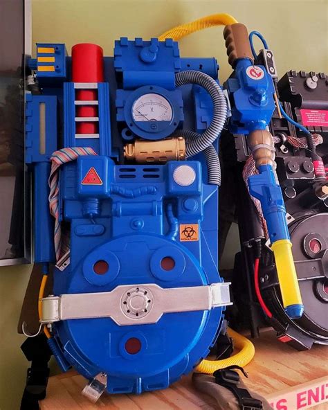 ghostbusters proton pack adult costume deluxe replica prop lights sounds new 80s