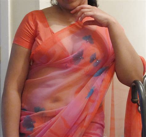 Sexy Indian Aunty Saree Boobs Show Pics XHamster