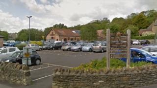 West of England Radio Rally: Parking charges scrapped - BBC News