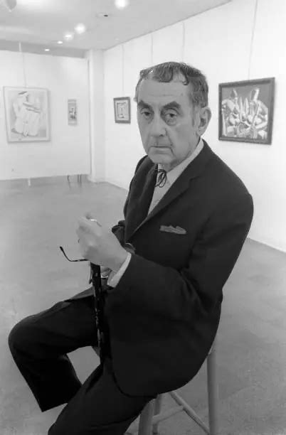 Photographer And Surrealist Painter Man Ray 1963 Old Photo 1 £532