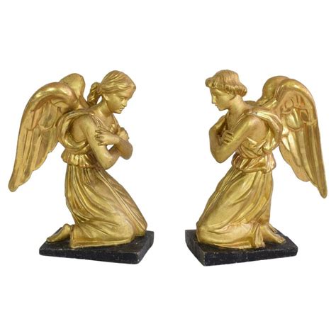 18th Century Pair Of Angels For Sale At 1stdibs