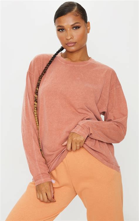 Rust Washed Long Sleeve T Shirt Tops Prettylittlething