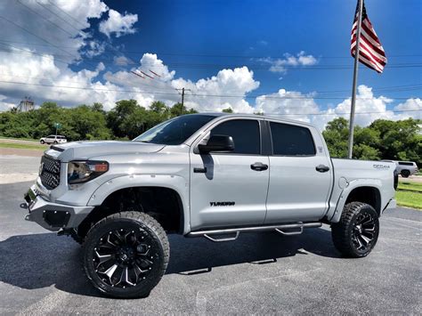 Cool Awesome Toyota Tundra Custom Lifted Crewmax 4x4 V8 Leather 22