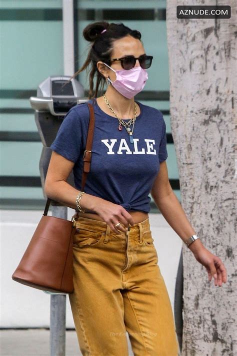 Jordana Brewster Sexy Wears Her Yale Spirit T Shirt While Out Shopping