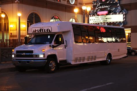 our luxury party limo buses in chicago il and its suburbs