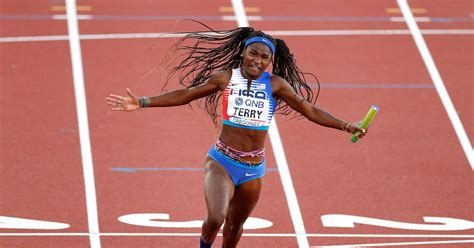 USA Stun Jamaica To Win Women S 4x100m Relay Gold At The Track Field