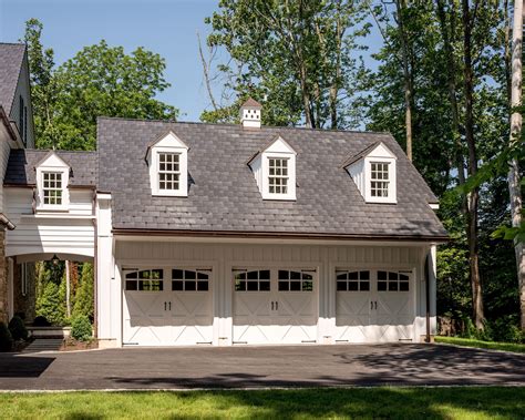 17 Farmhouse Style Garage Plans