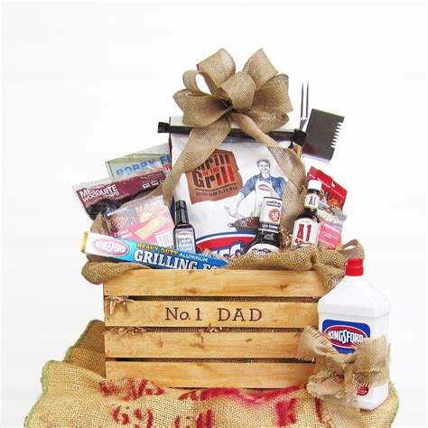 May 17, 2021 · we've rounded up 70 unique gifts that dad is guaranteed to love, no matter if he's a couch potato, a gym rat, or a foodie. Father's Day Grillin' Gift Basket Crate | Crates, Basket ...