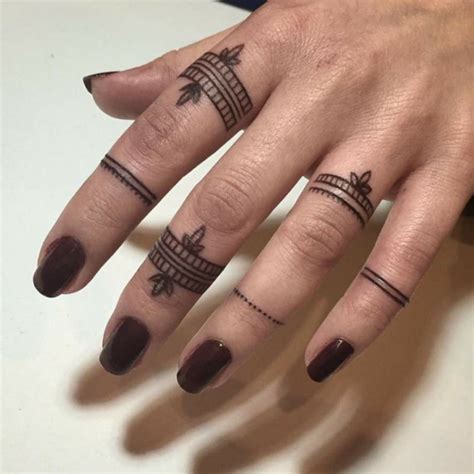 Los Mejores Tatuajes En Los Dedos Ideas Y Consejos