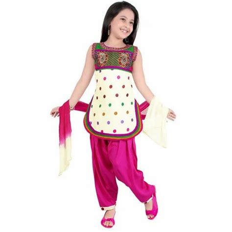 Kids Wear At Rs 300pieces Knitted Kids Wear In Faridabad Id