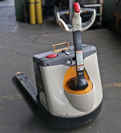 Choosing a pallet jack click to chat get a quote. Crown WP Series 4,500 lbs. Electric Pallet Jack, W 3035-45 ...