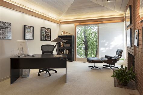 How To Design An At Home Office In Your Spare Bedroom The Pen And Muse