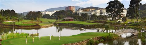 Private universities and colleges in johor bahru : Golf Holiday in Johor Bahru