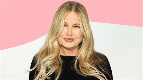 Jennifer Coolidge Is Finally Being Celebrated For Her Talents Glamour Uk