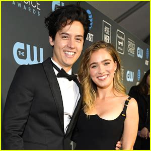 Five Feet Aparts Haley Lu Richardson Was Surprised By Cole Sprouse Cole Sprouse Haley Lu