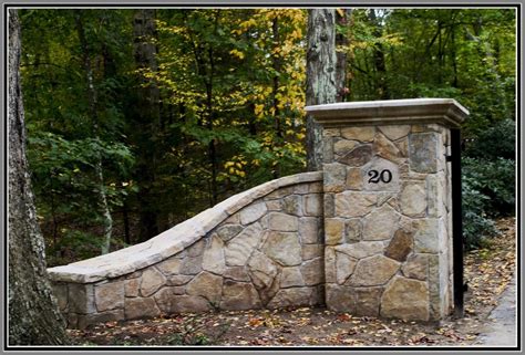 Driveway Entrance For Best Curb Appeal To Your Home — Artistic Outdoors