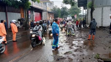 Bumiaji Kota Batu Diterjang Banjir Bandang Puluhan Rumah Terdampak