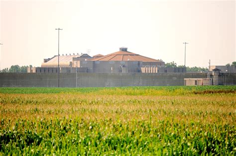 Dixon Correctional Center Archives Illinois Newsroom