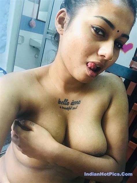 Hot Indian Married Woman Ke Leaked Nudes