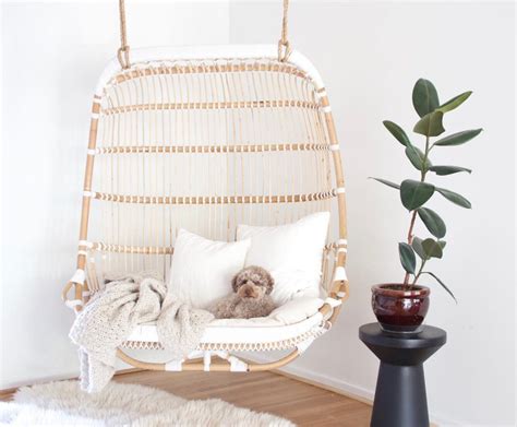 There are also various types of hanging chairs, so you can choose one that matches to your home. Indoor Hanging Chair - All you need to know about it