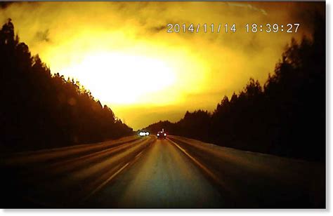 Enormous Overhead Meteor Explosion Strange Glow In The Sky Turns Night