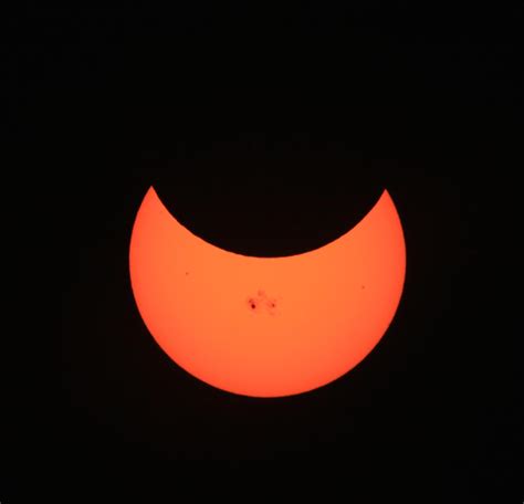 Photos Partial Solar Eclipse Captivates Viewers Across North America