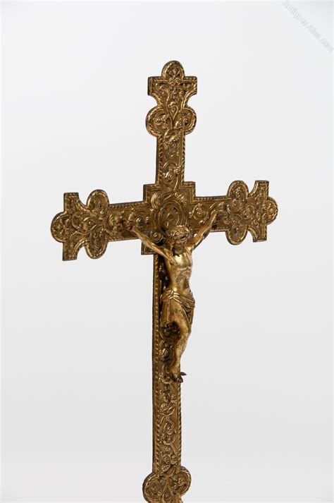 Antiques Atlas - Antique Gilt Ecclesiastical Cross / Crucifix