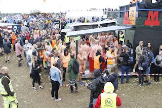 EXPOSITION NATURELLE Naked Race Roskilde