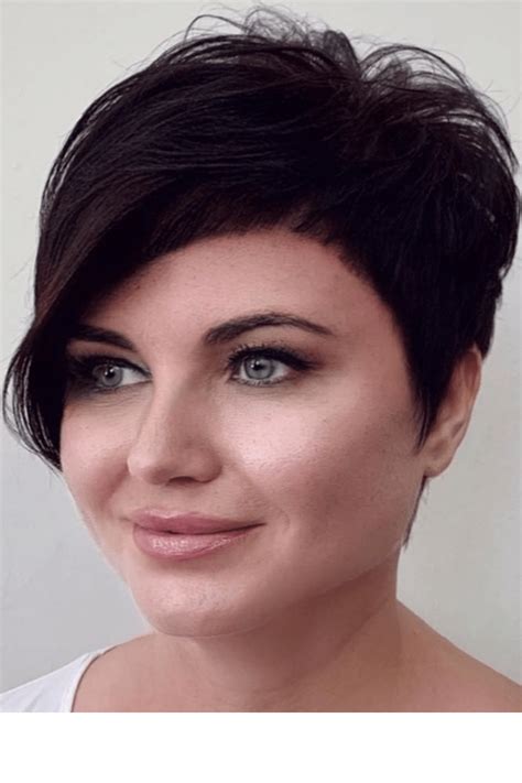 73 Short Haircuts For Women 2021 Ultimate Inspirational Updated Gallery