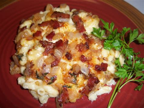 Place the macaroni into the instant pot container. Mac n Cheese With Bacon And White Cheddar Cheese Recipe ...