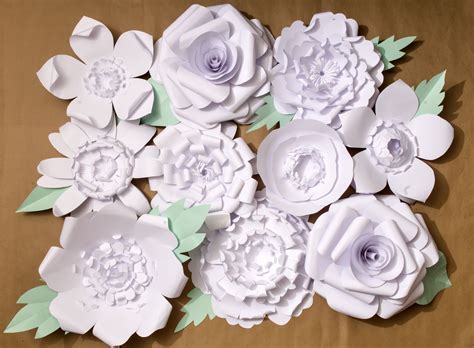Pin de Cecile de luz em Meu trabalho Decoração em papel Flores Flores brancas Comprar flores