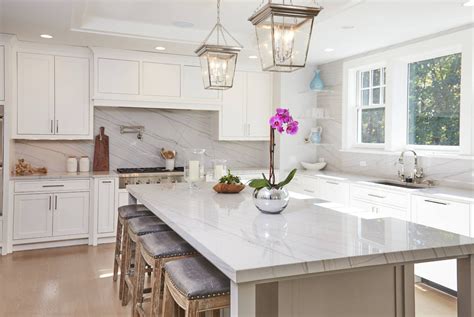 Mont Blanc Quartzite Has A Sophisticated Feel With Creamy White