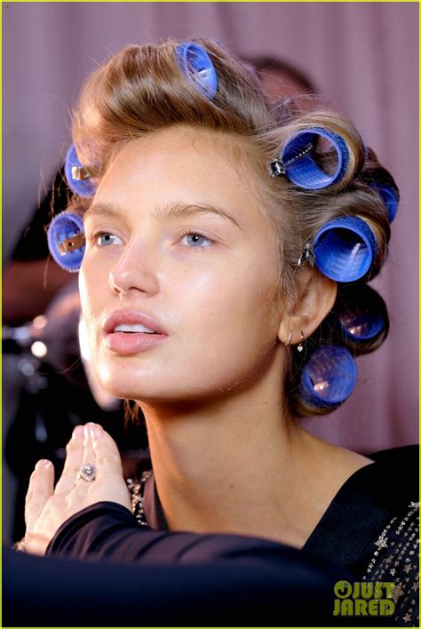 Victoria S Secret Models Get Hair And Makeup Done Backstage At Fashion Show 2018 Photo 4177751