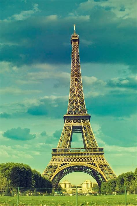 World Tourist Places Eiffel Tower Beautiful Pictures