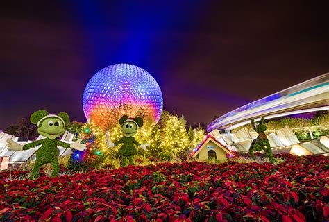 Explore Holiday Topiaries At The Walt Disney World Resort Disney