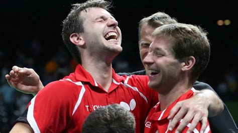 3min schock kurz vor abreise: Olympia 2016 - Tischtennis: Timo Boll sichert Medaille ...