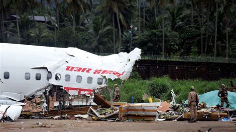 Karipur Plane Crash Anniversary Real Reason For The Accident How Table