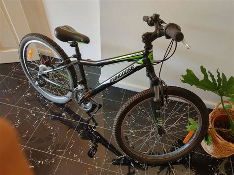 Green And Black Mongoose Rockadile Mountain Bike Ebay