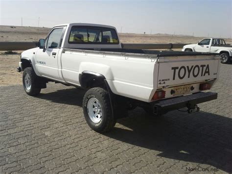 Our guides, reviews, and faqs will help you find out everything you need to know about owning and running a 4x4. Used Toyota HILUX 2.4 /4X4 | 1995 HILUX 2.4 /4X4 for sale | Swakopmund Toyota HILUX 2.4 /4X4 ...