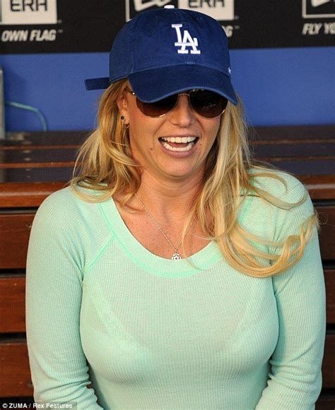 Britney Spears Photos Brittany Spears Dodger Game Dodgers Fan