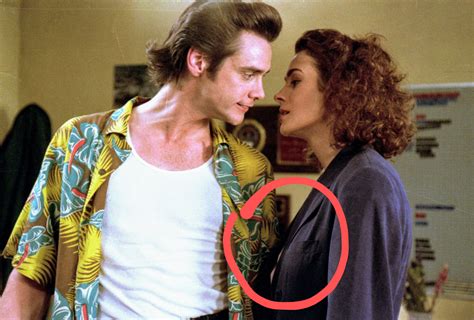 In Ace Ventura Pet Detective Detective Lois Einhorn Is Played By Flat