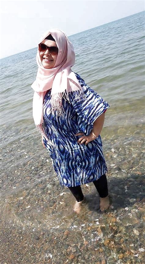 turkish hijabi milf photo 11 17