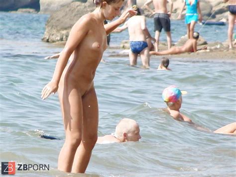 Tiny Titties At The Beach Zb Porn